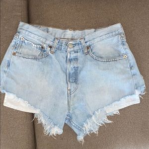 Vintage high waisted Levi shorts